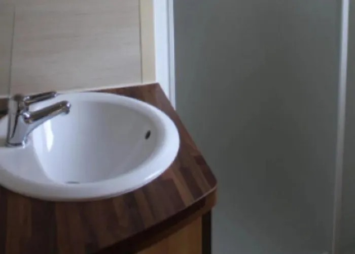 Mobil 23m² Avec Terrasse - 4 Pers - Api-1-52-383 *